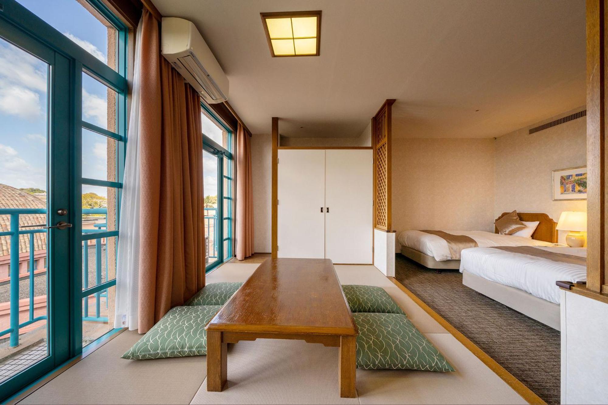 Ooedo Onsen Monogatari Premium Saikaibashi Hotel Sasebo Exterior photo
