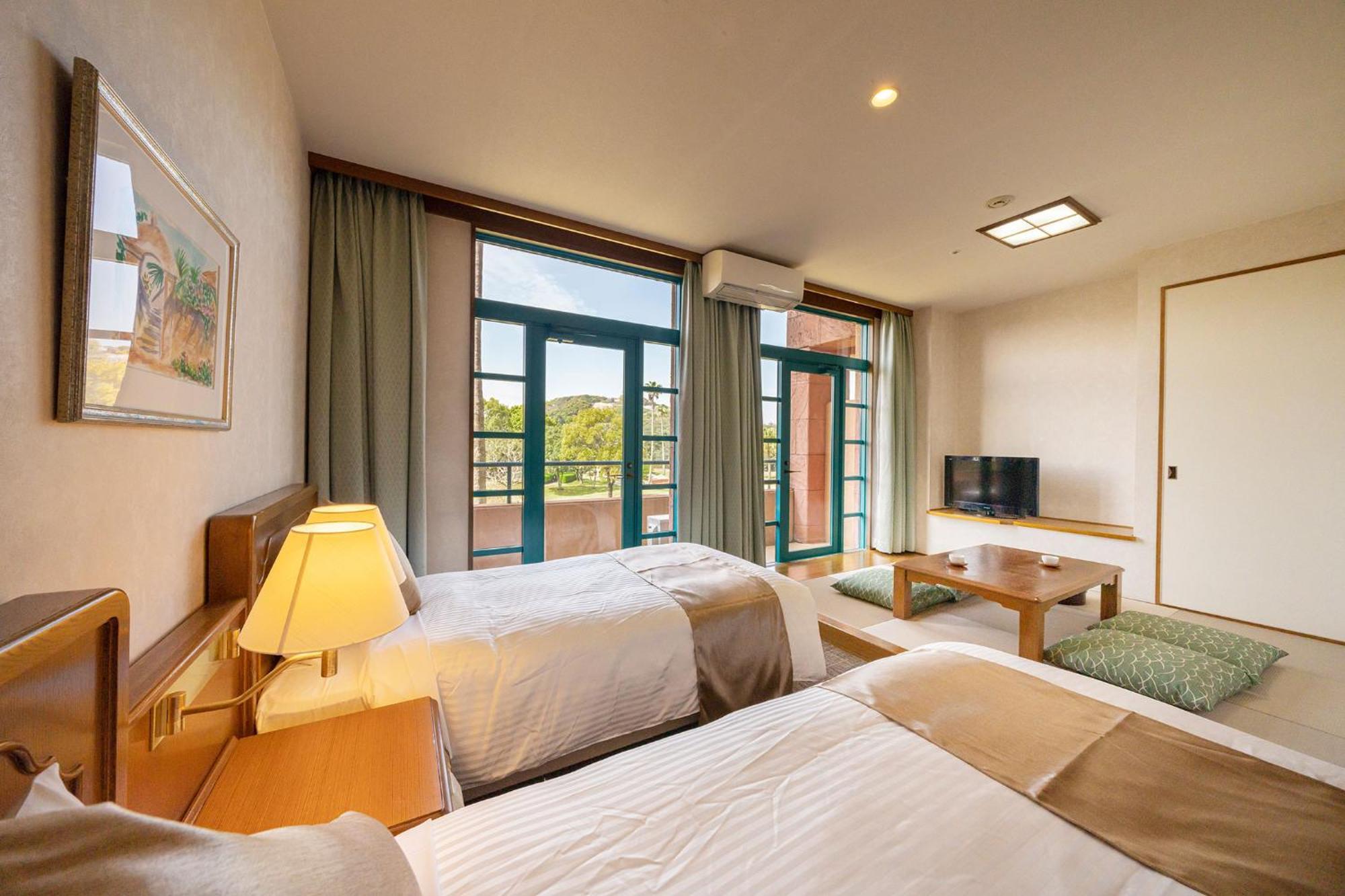 Ooedo Onsen Monogatari Premium Saikaibashi Hotel Sasebo Exterior photo